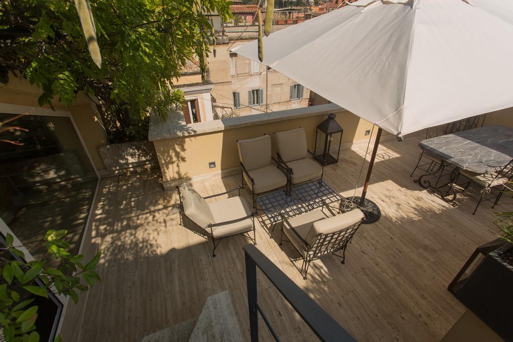 La Scelta Di Goethe - Luxury Suites Rome Exterior photo