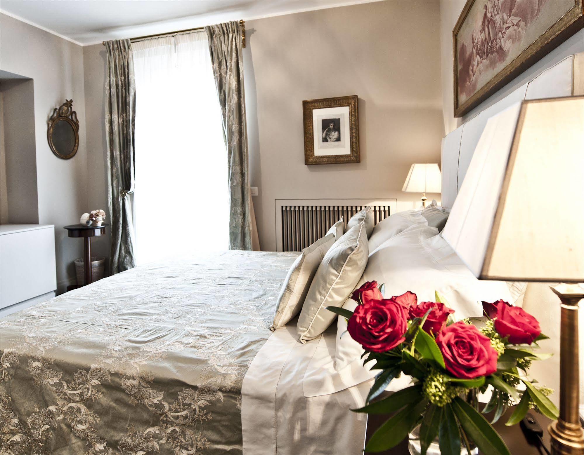La Scelta Di Goethe - Luxury Suites Rome Exterior photo